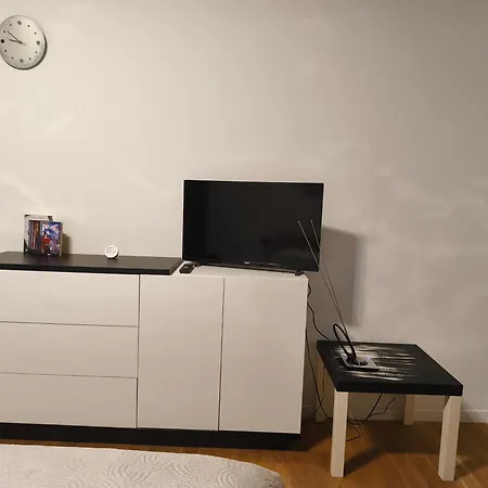 Hillside Apartment *